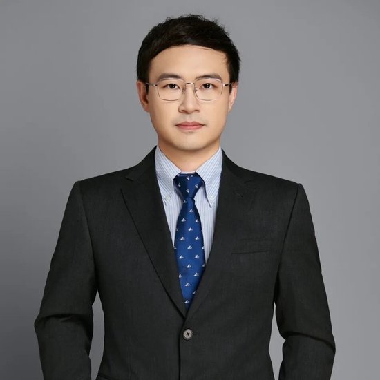 科技股“腰斩”，错杀机会出现？科技军团最近观点